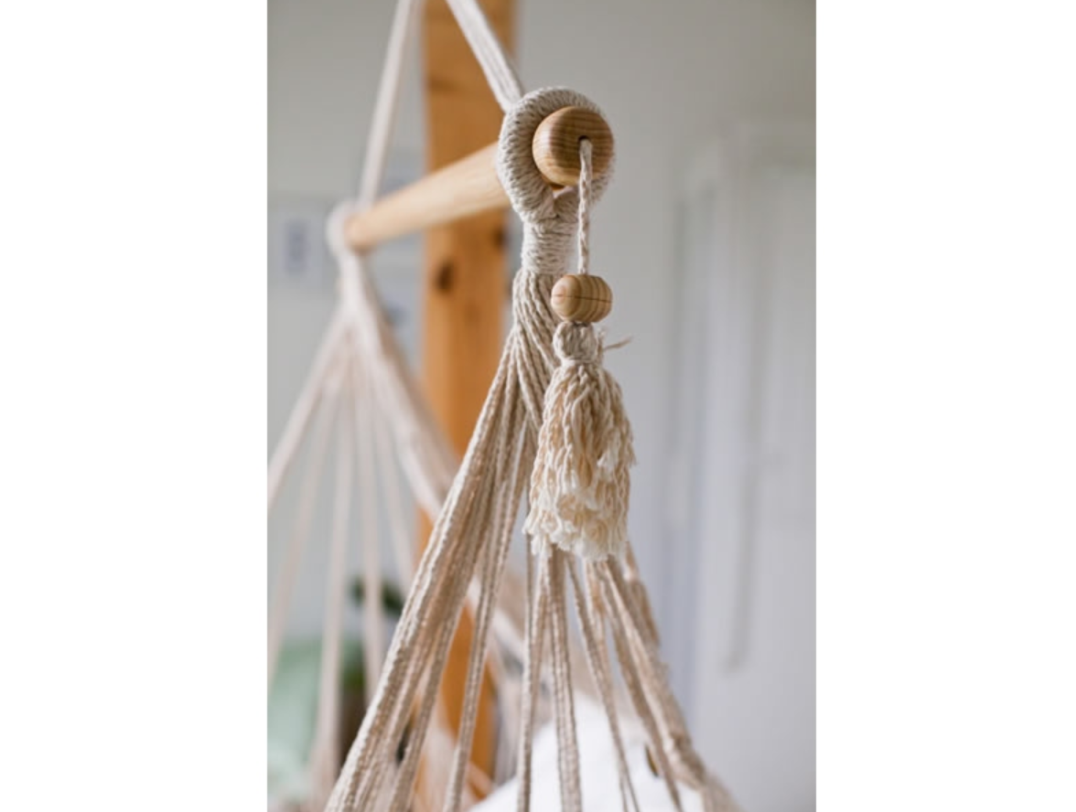 Rope hammock chair